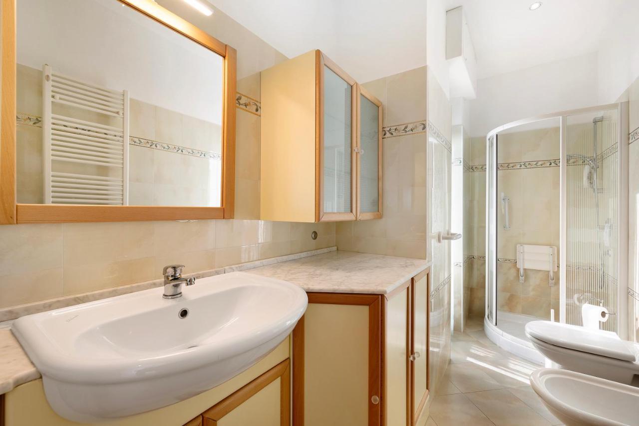 Apartamento Attico Cielo E Mare Spotorno Exterior foto